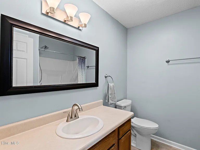 703 Covington Ct — Photo 13