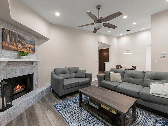 5th image of 525 Cumnor Rd APT 306