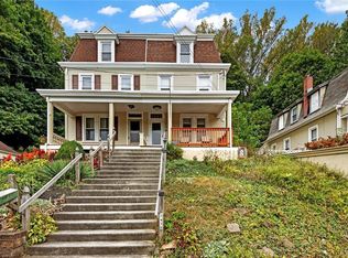 1438 Sesser Ln, Reading, PA 19606