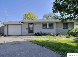 4413 N 56th St, Omaha, NE 68104