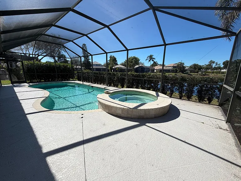 7080 Timberland Cir — Photo 38