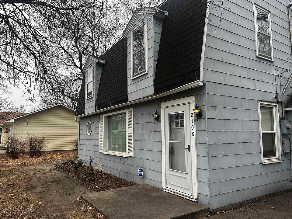 2nd image of 2108 W A