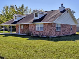 721 Edna St, Waveland, MS 39576