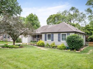 4805 W 66th St #1, Prairie Village, KS 66208