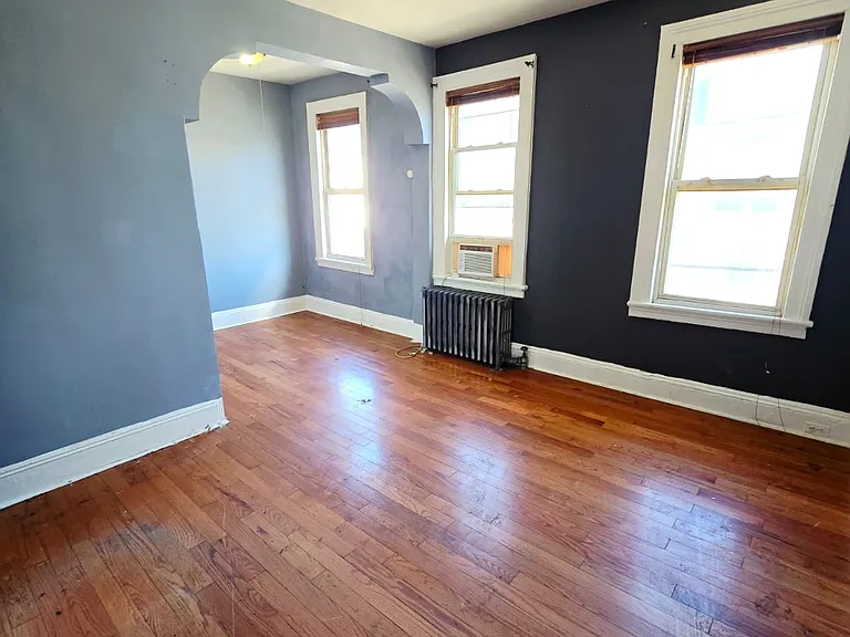 225 Lembeck Ave #1A — Photo 10