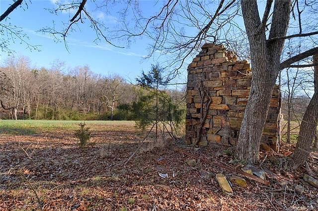 2nd image of 2384 Old Camden Rd #2