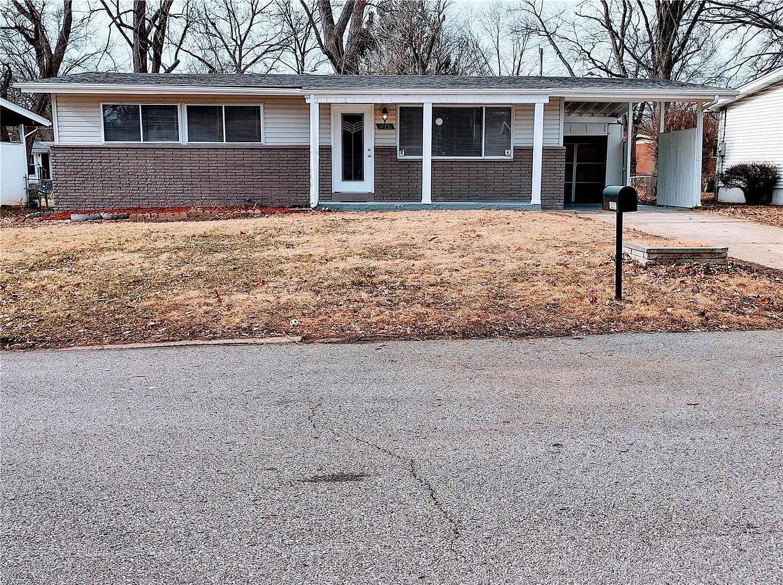 10221 Tanner Dr photo 1