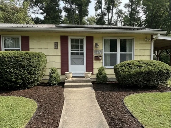 909 N Blair Ave, Bloomington, IN 47404