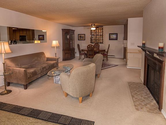 5th image of 1031 Cherry Ave APT 8