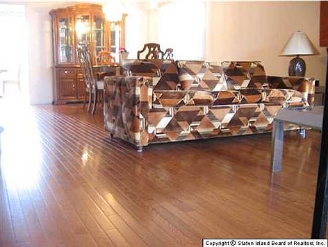 2nd image of 30 McVeigh Ave