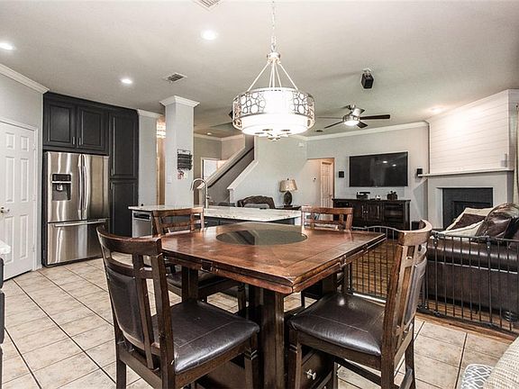 4th image of 1527 Vista Bend Dr