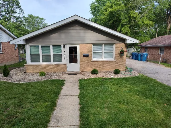 3037 Phillips Ave, Steger, IL 60475