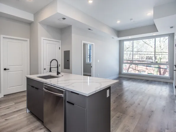 2710 Ridge Ave #3, Philadelphia, PA 19121