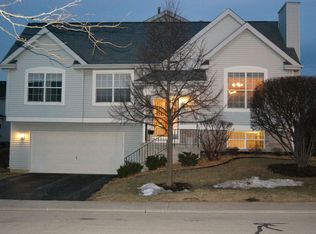 17434 S Teton Cir, Lockport, IL 60441