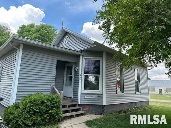 335 N Kirk St, Kirkwood, IL 61447