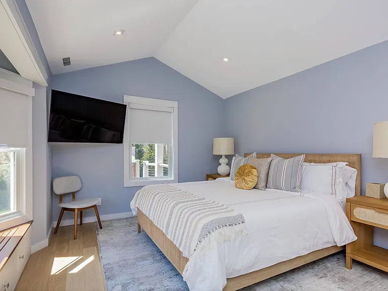 30 Hampton Ct — Photo 9