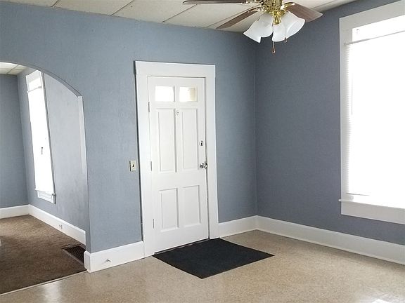 2nd image of 308 N Day Ave