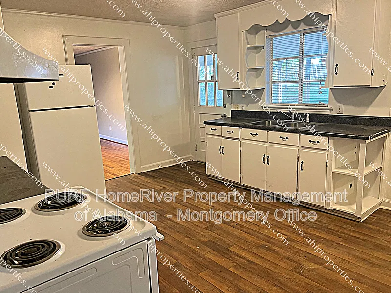 4 bed, 2.0 bath, 1917 sqft, $1,450 — Photo 4