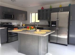 20325 NE 10th Ct, Miami, FL 33179