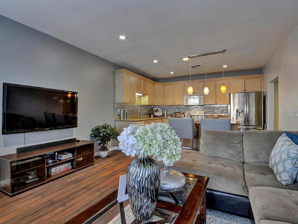 1st image of 88 N Jackson Ave Unit 318