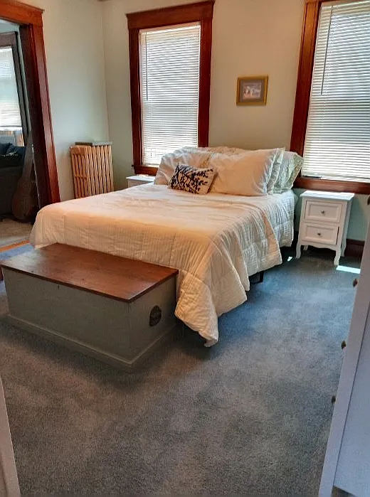 1 bed, 750 sqft, $2,300 — Photo 2