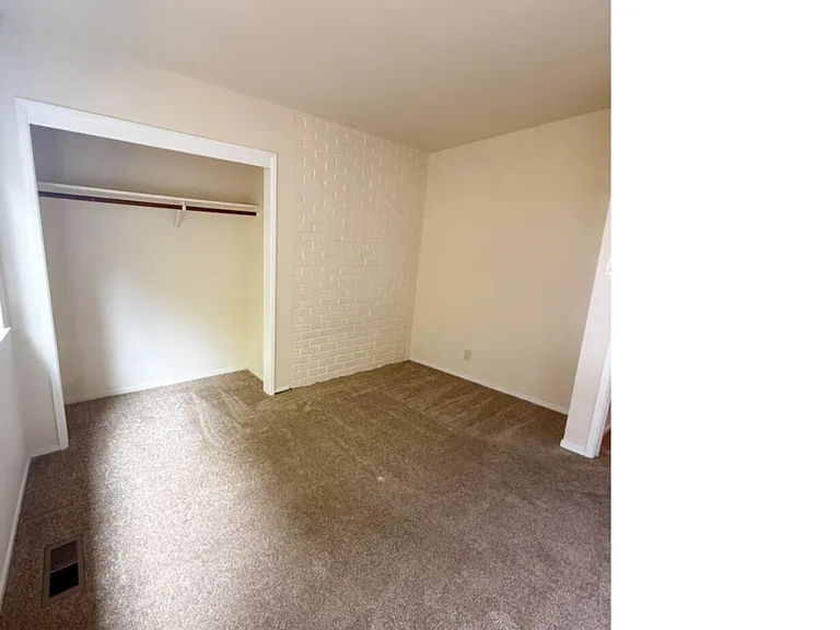 4 Davis Dr #A — Photo 14