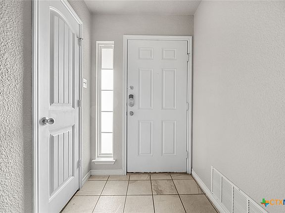 3rd image of 3711 Ida Dr