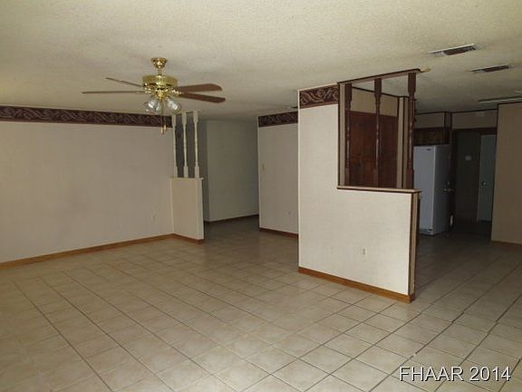 4th image of 913 Tammy Dr