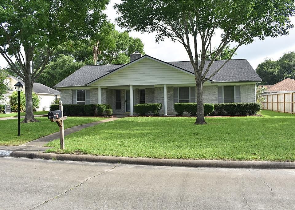 1st image of 3110 Springhill Dr