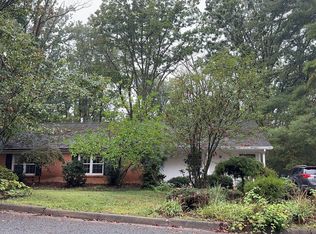 1211 Pinehurst Rd, Staunton, VA 24401