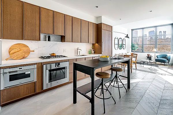 1st image of 115 York St #15H
