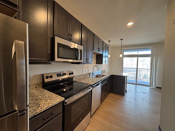 Studio Kitchen