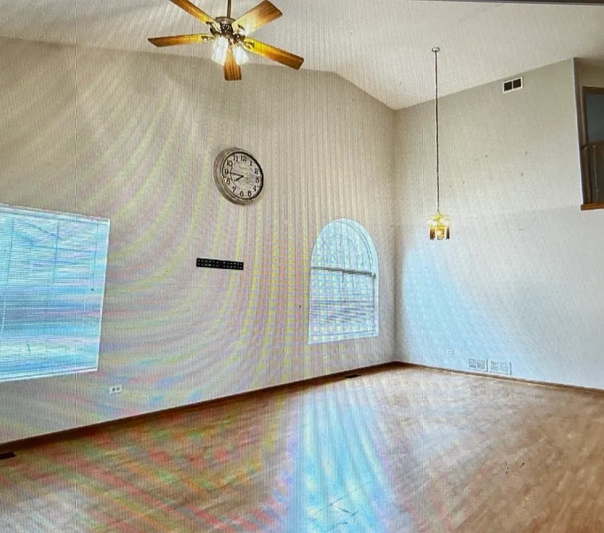 5 bed, 3.5 bath, 3550 sqft, $3,800 — Photo 3
