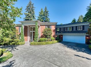 7219 W Mercer Way, Mercer Island, WA 98040