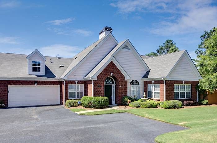 126 Stonegate Lane