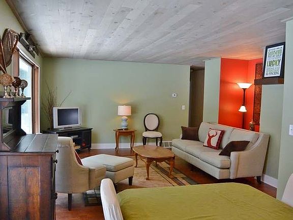 5th image of 8702 Deerwood Cir