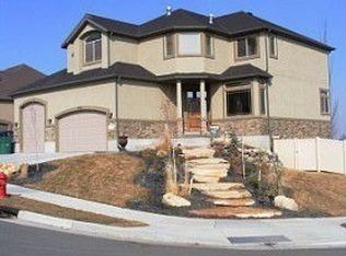 12381 S Overlook Ridge Ct, Riverton, UT 84065