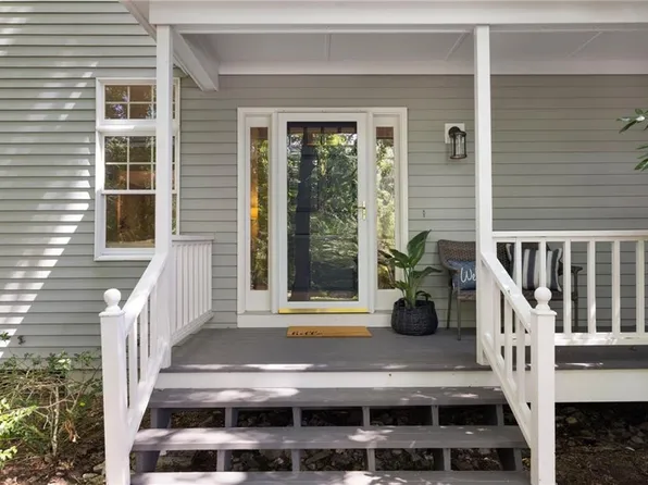 4 Stonecarry Way, East Greenwich, RI 02818