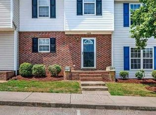 1608 Briarmont Ct, Raleigh, NC 27610