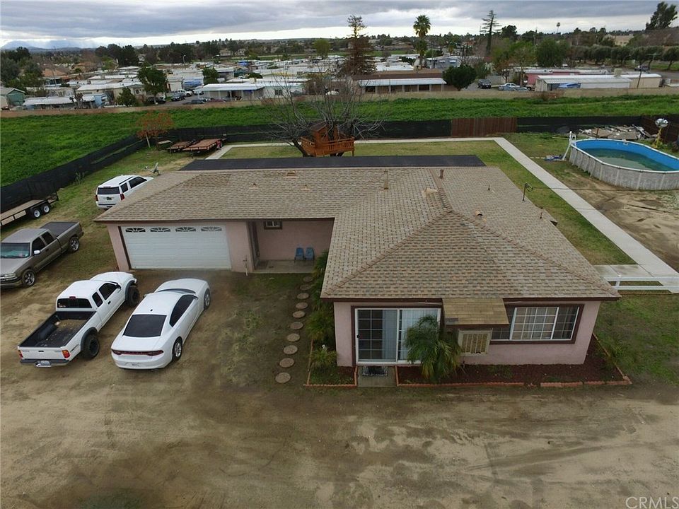 1st image of 25793 Alessandro Blvd