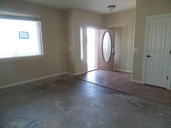 3rd image of 13272 Emerald River St