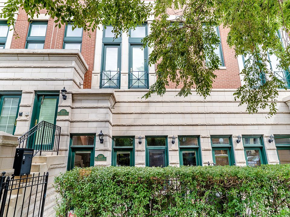 1st image of 430 W Armitage Ave APT F