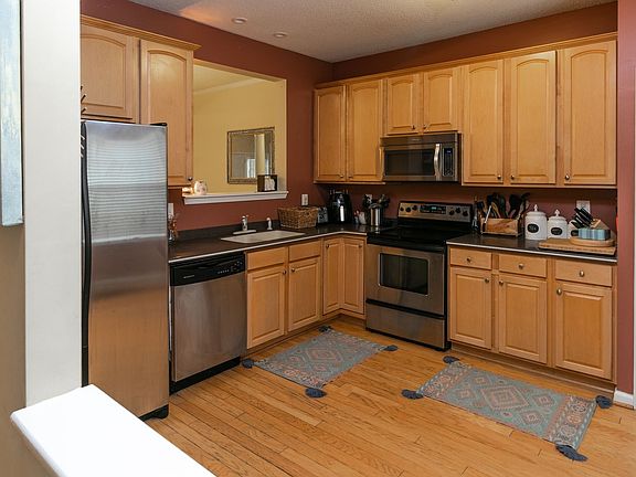 5th image of 2414 Gaheris Ct