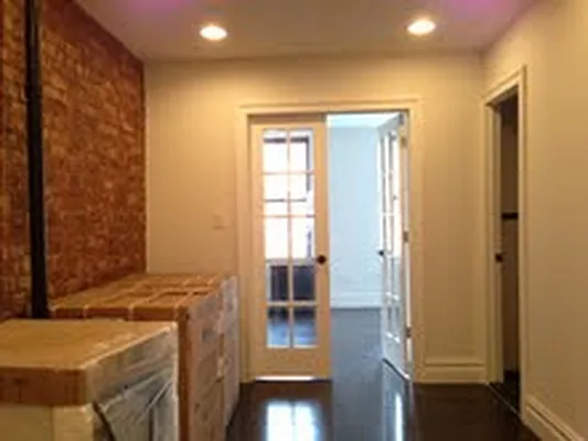 Rented by Compass | media 29