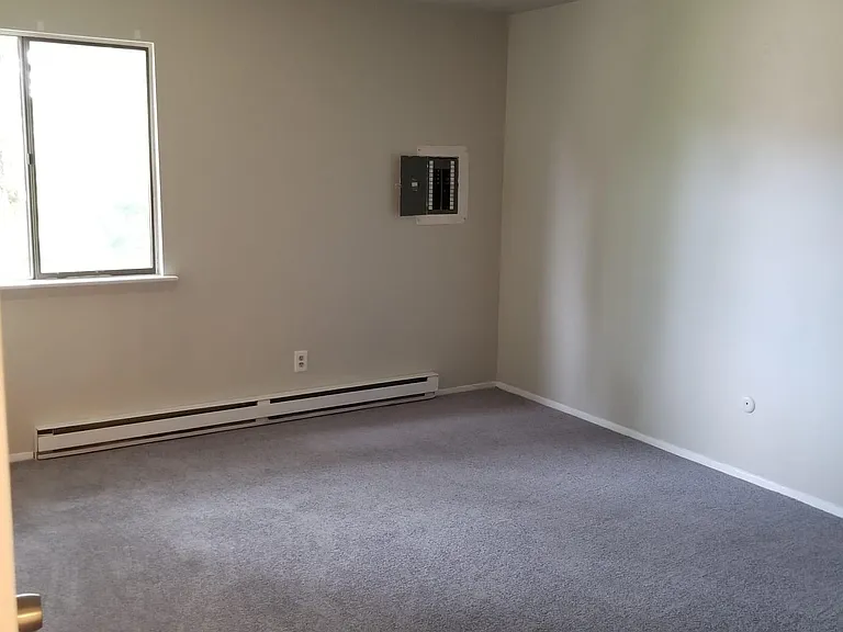 14 Augusta Ct #B — Photo 8