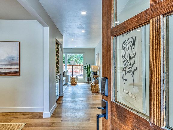 3rd image of 2921 Madrone Ln