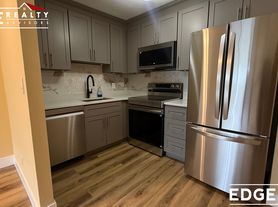 18 Glencoe St, Brighton, MA