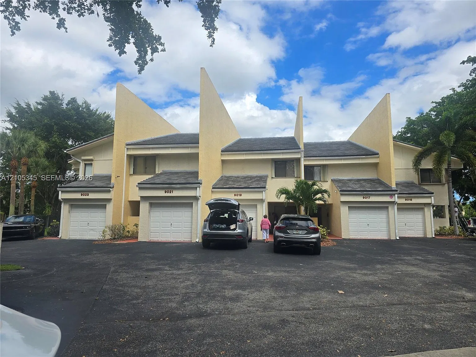 Coral Springs Village Gre — Photo 2