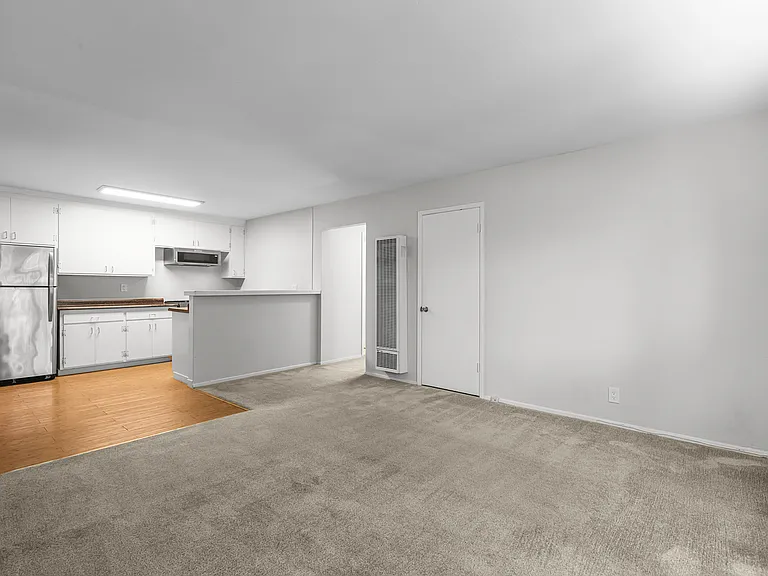 2235 Ashby Ave #202 — Photo 3