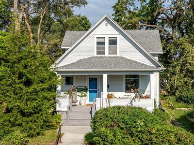 629 N 47th St, Omaha, NE, 68132